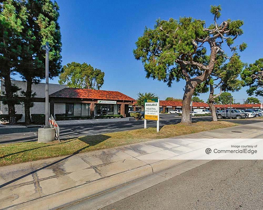 Garden Grove Commerce Center 7411 Garden Grove Blvd, Garden Grove, CA